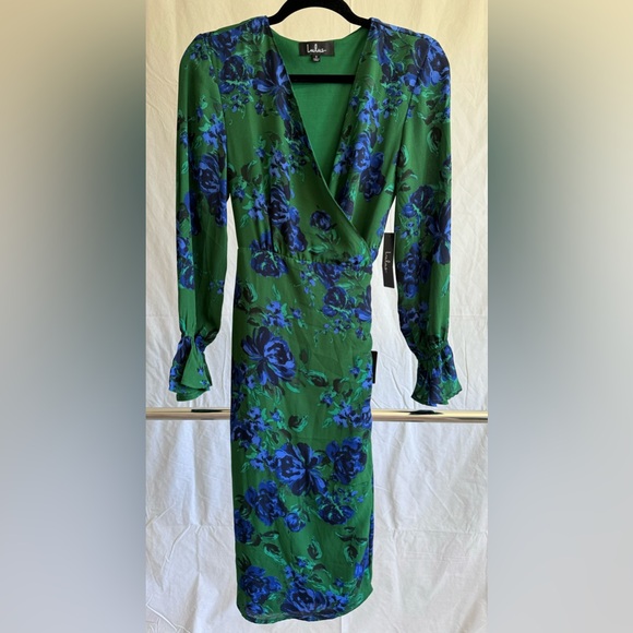Lulus Romantic Blooms Green Floral Print Midi Wrap Dress - Picture 5 of 9